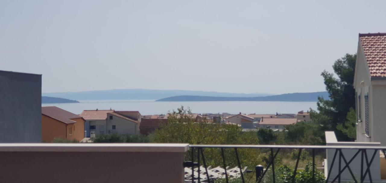 Villa Fides With Private Pool, Garden And Sea View Kaštel Novi 外观 照片